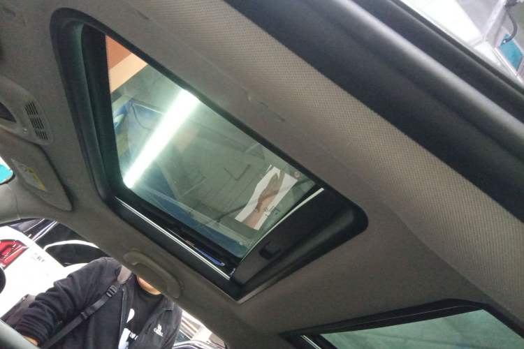 Used MINI 2019 2.0T COOPER S Artist