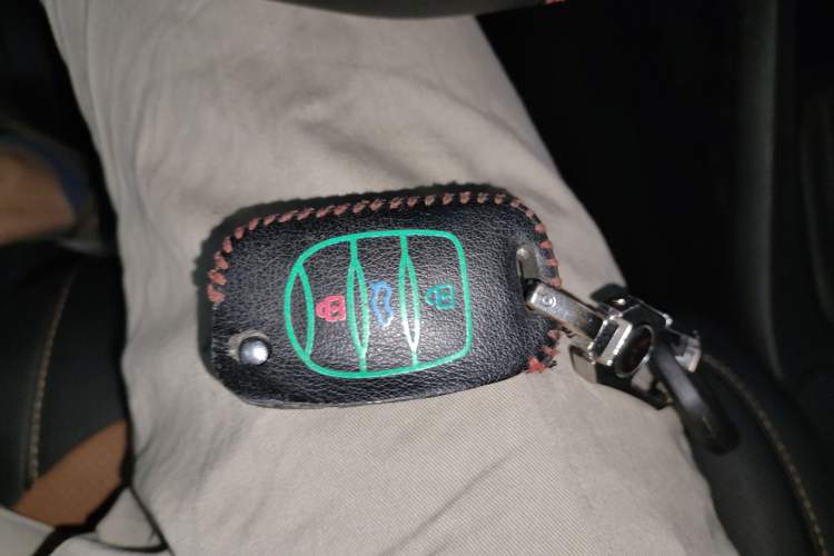 Used Wuling Hongguang S3 2019 1.5L Manual Comfort Model China VI Standard Vehicle Key