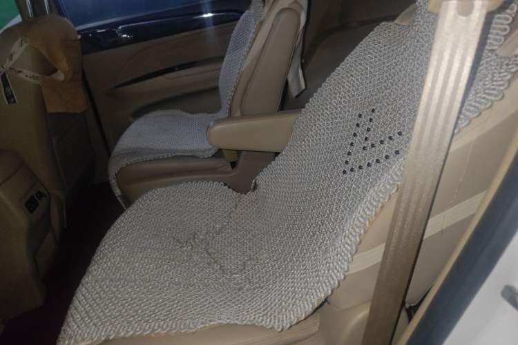 Used Baojun 730 2016 1.5L Manual Comfort Version 7 Seats China V Emission Standard Left Rear Seat