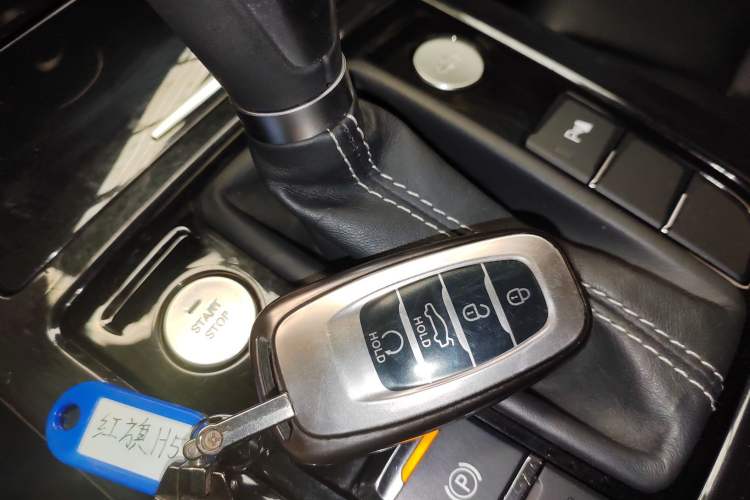 Used Hongqi H5 2019 30TD Smart Connect Dynamic Edition