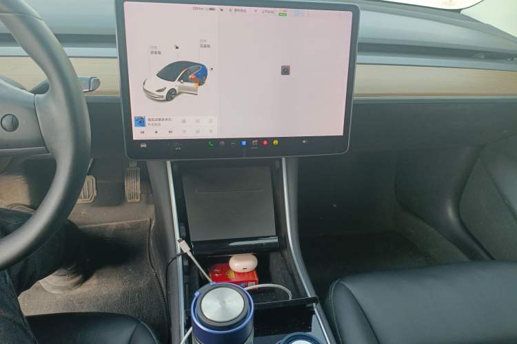 Used Tesla Model 3 2019 Long-Range All-Wheel-Drive Version