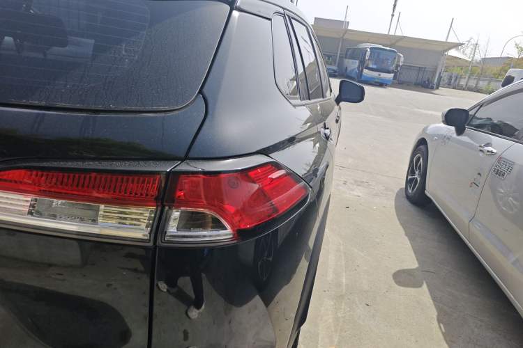 Used Toyota Corolla Cross 2024 2.0L Pioneer Edition Right Rear Taillight