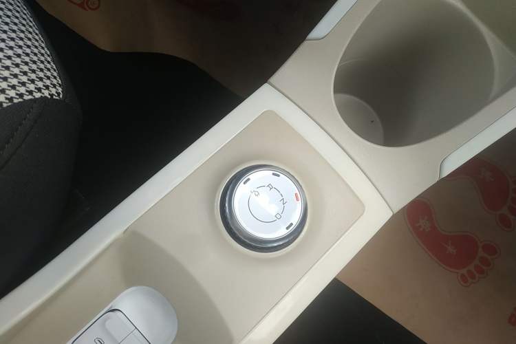 Used Wuling Hongguang MINIEV 2024 3rd Generation 215km Advanced Version