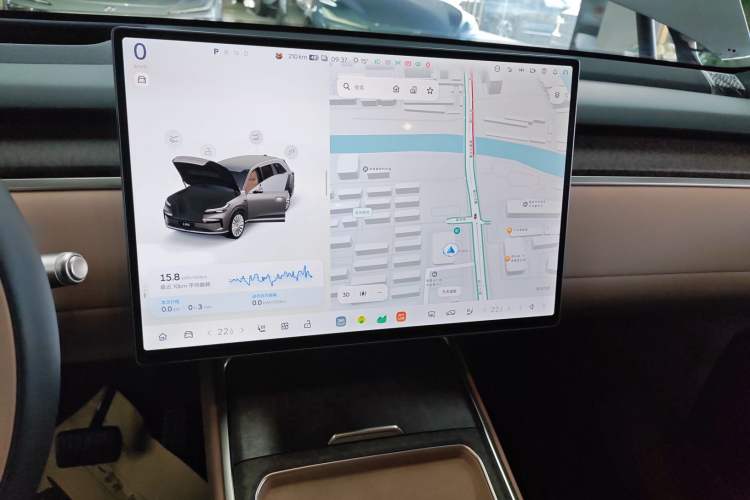 Used ONVO Luxeed L90 2025 Model—Max Six-Seater Version
