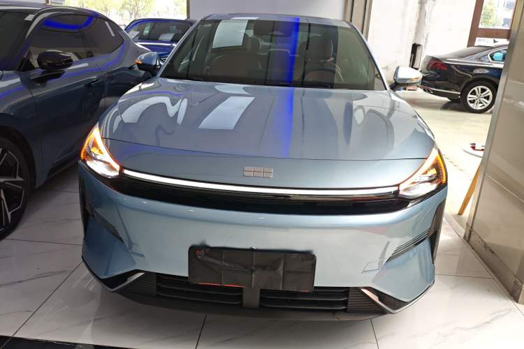 Used Geely Galaxy L6 2025 EM-i 140km Starship Edition Front