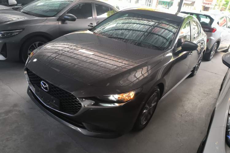 Used Mazda 3 Axela 2021 1.5L Automatic ZhiMei Edition