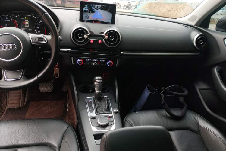 Used Audi A3 2015 Limousine 40 TFSI Automatic Comfort Model
