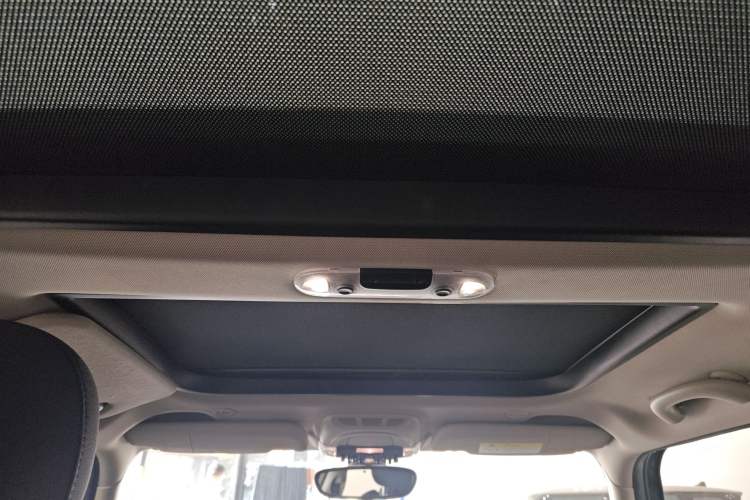 Used MINI MINI 2016 1.5T COOPER Five-Door Edition