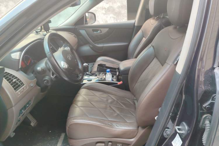 Used Infiniti FX 2011 FX35 Standard Edition
