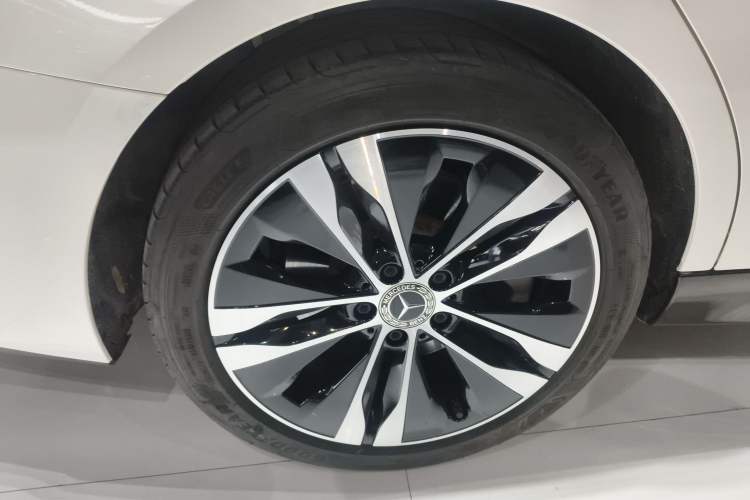 Used Mercedes-Benz C-Class New Energy 2023 Second Facelift C 350 eL
