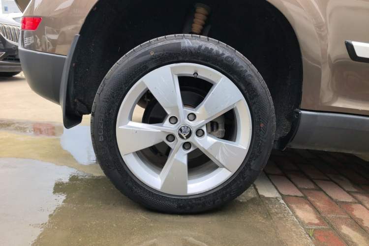 Used Skoda Yeti 2014 1.8TSI DSG Polar Edition