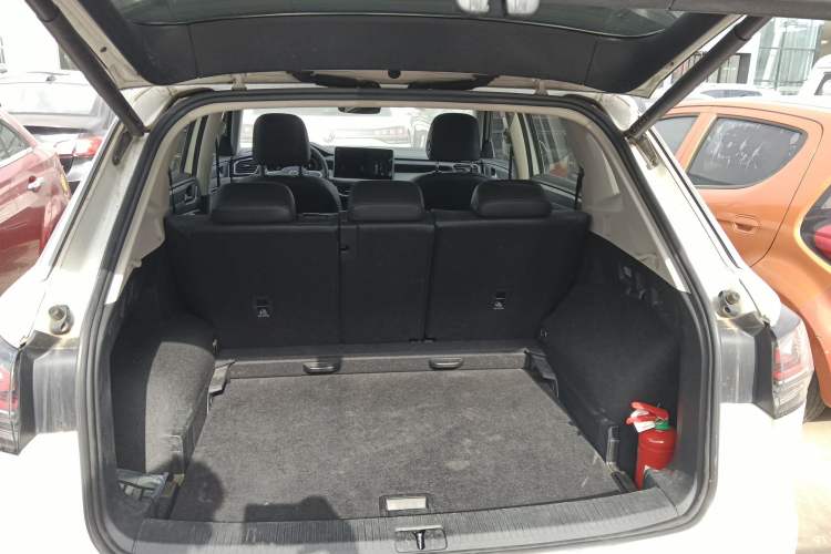 Used Volkswagen Tayron 2023 300TSI Two-Wheel-Drive Luxury Plus Advanced Edition