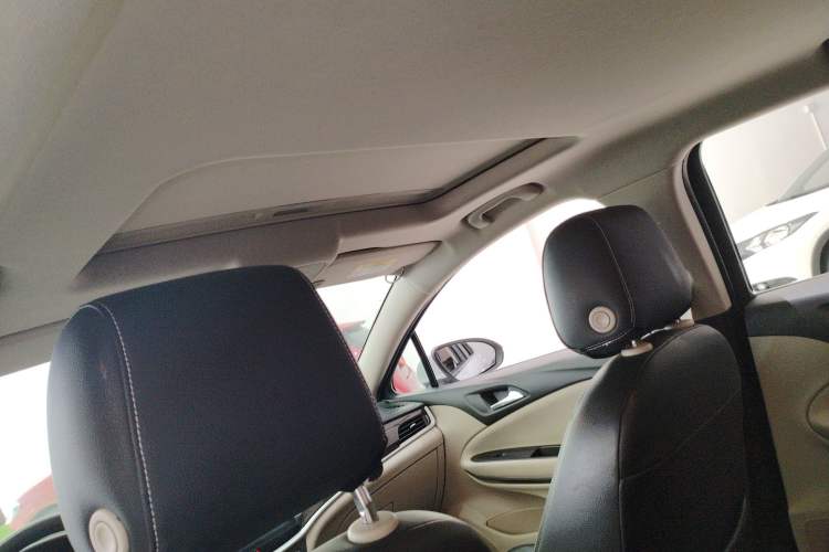 Used Buick Verano 2019 Sedan 15S Automatic Entry Model Headliner