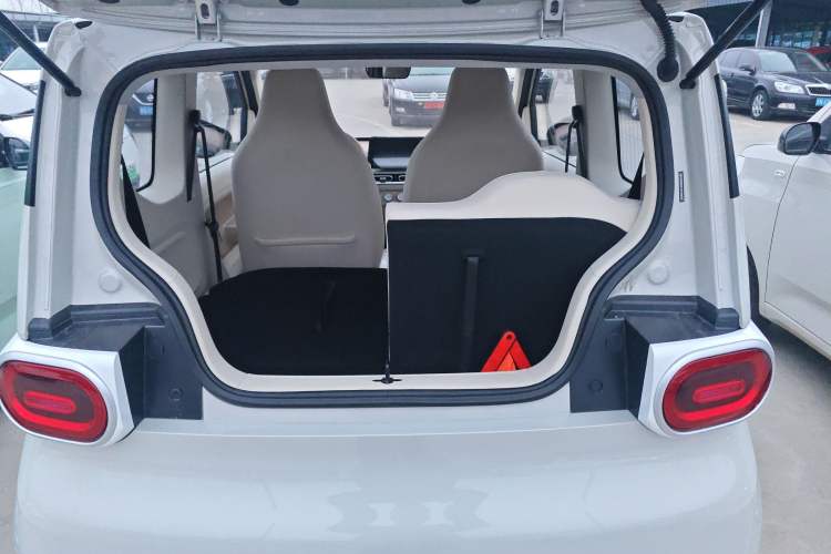 Used Wuling Hongguang MINIEV 2024 3rd Generation 215km Youth Edition Trunk