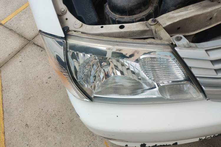 Used Jinbei Express 2017 2.0L Standard Version V19
