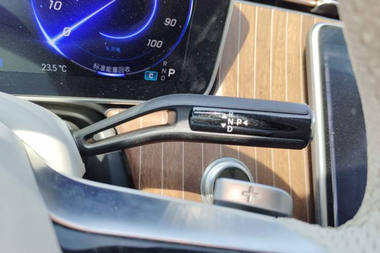 Used Mercedes-Benz EQE 2022 350 Pioneer Edition
