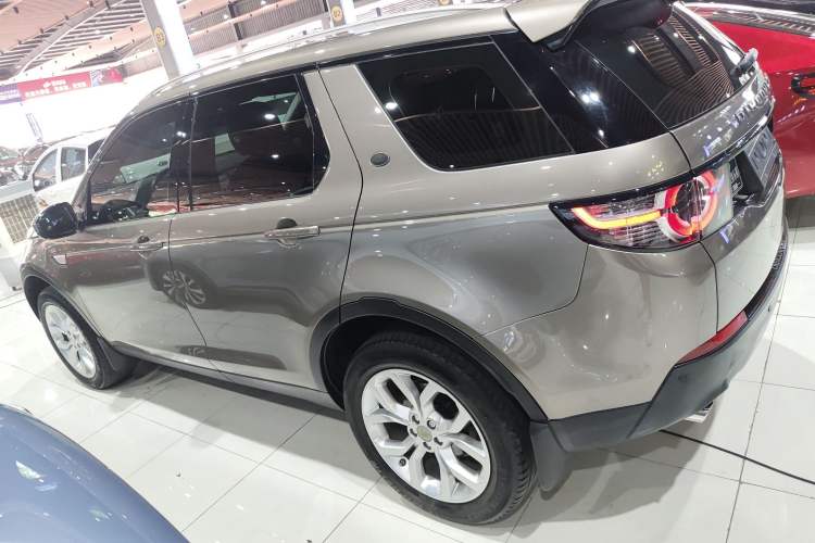 Used Land Rover Discovery Sport 2017 2.0T HSE
