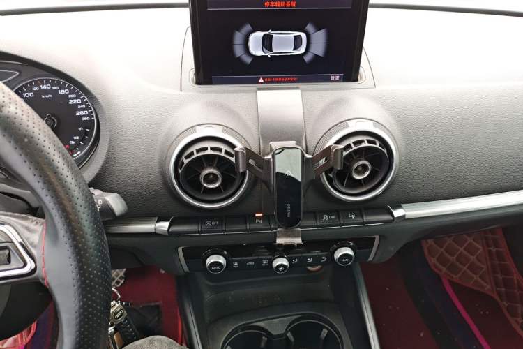 Used Audi A3 2015 Limousine 40 TFSI Automatic Comfort Model Audio And AC Panel