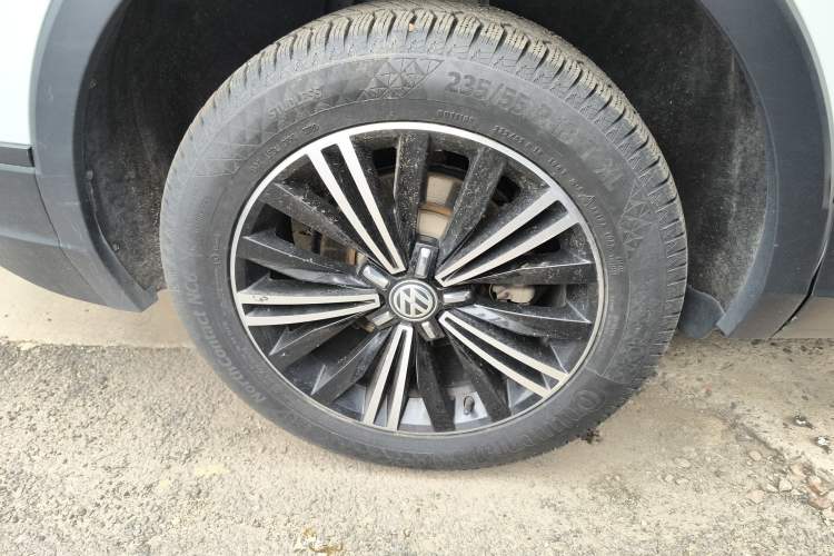 Used Volkswagen Tiguan L 2019 330TSI Automatic Two-Wheel Drive Luxury Edition China VI Standard