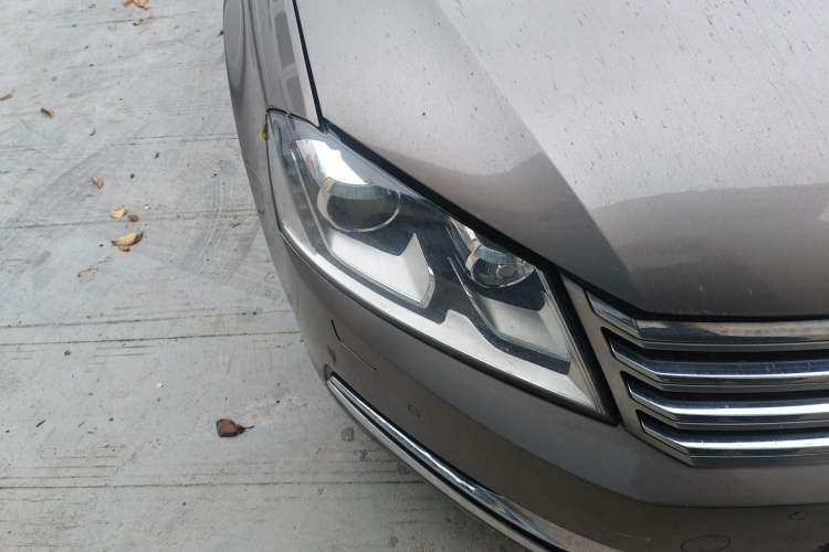 Used Volkswagen Magotan 2012 Revised 1.8TSI Luxury Version
