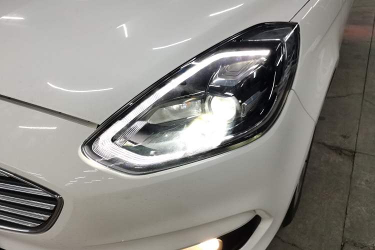 Used Ford Escort 2019 Revised Version 1.5L Automatic Enjoyment Type China VI Standard Left Front Headlight