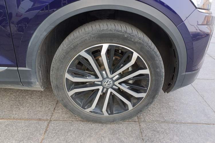 Used Volkswagen T-ROC 2019 280TSI DSG Two-Wheel Drive Comfort Version China VI Standard
