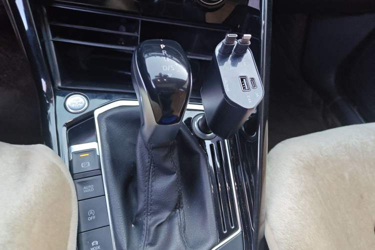 Used Volkswagen Tharu 2019 280TSI Two-Wheel Drive Comfort Edition China VI Standard