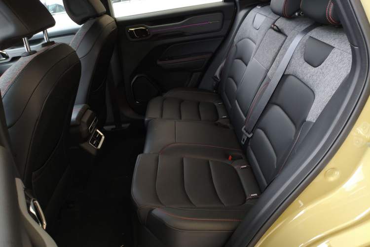 Used Geely Auto Cowboy 2025 1.5TD Fun-Offroad Version
