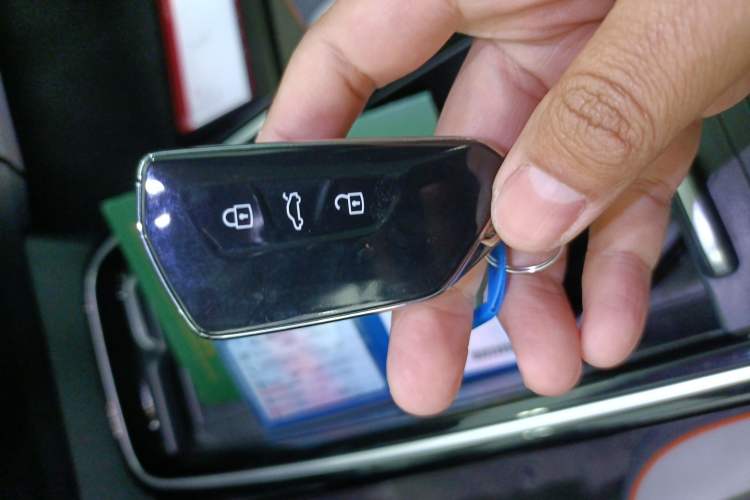 Used Volkswagen ID.6 CROZZ 2022 Long-Range PRO Edition