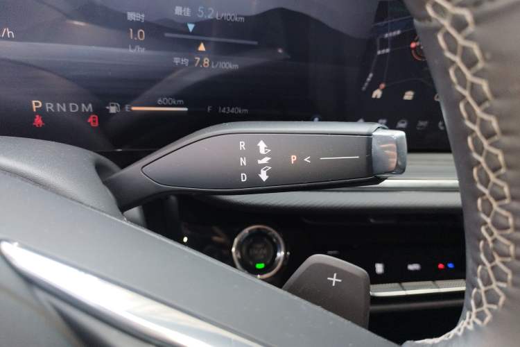 Used Buick Envision 2024 Encore Plus 28T Two-Wheel Drive Luxury Edition
