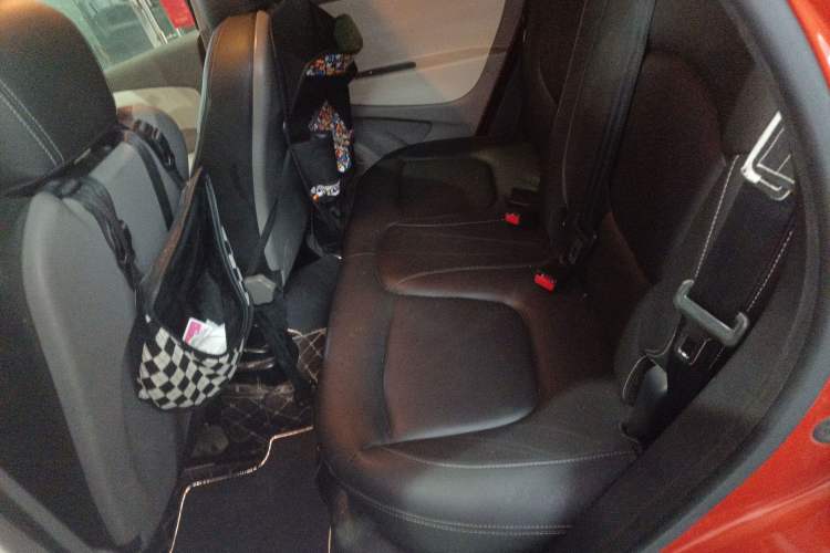 Used Renault Captur 2015 1.2T Automatic Comfort First Edition
