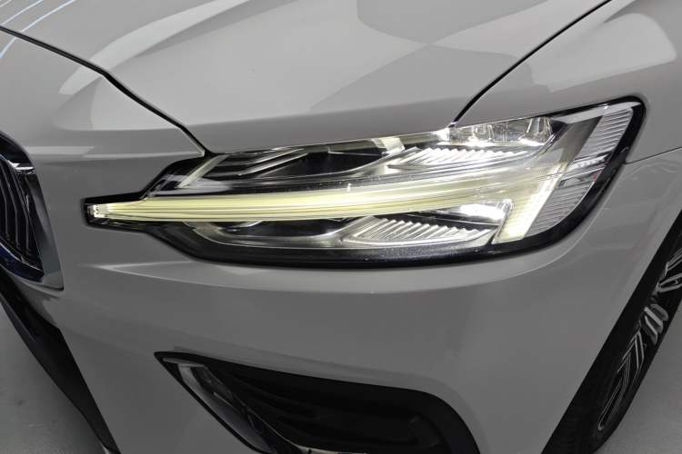 Used Volvo S60 2020 T4 Zhiyuan Luxury Edition