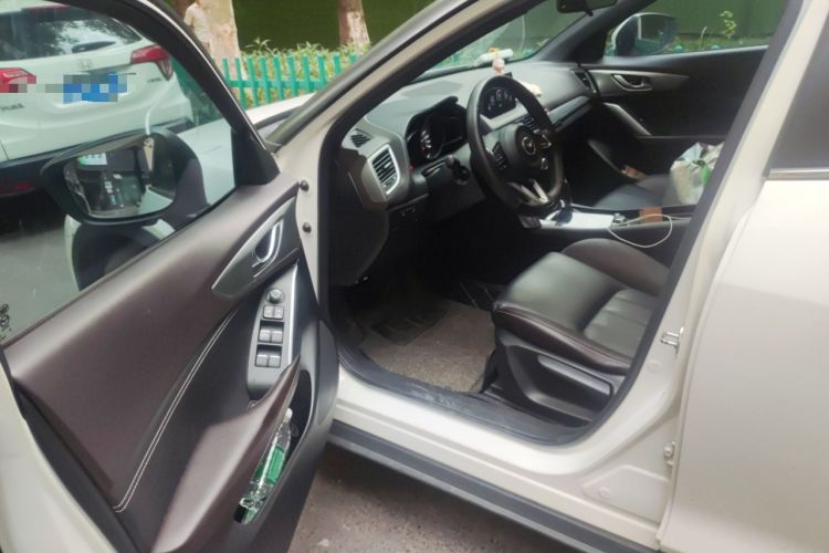 Used Mazda CX-4 2018 2.0L Automatic Two-Wheel Drive Blue Sky Luxury Edition