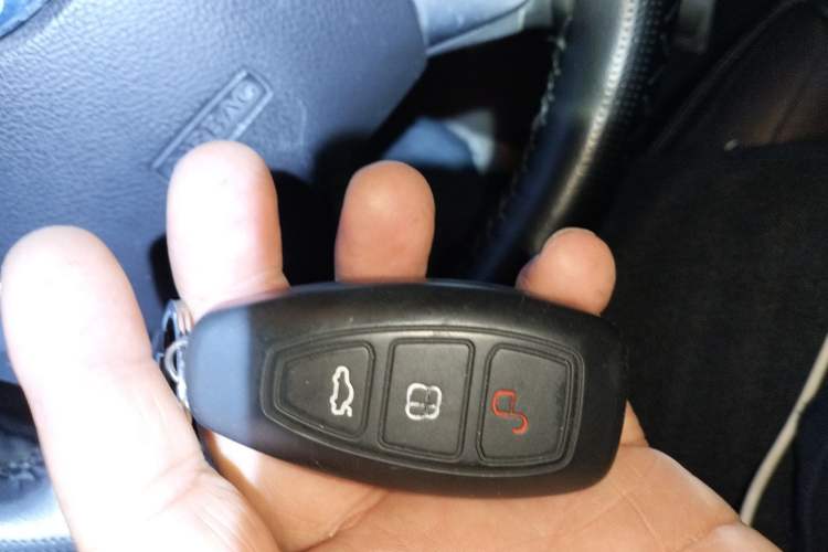 Used Ford Mondeo 2011 2.0L GTDi 200 Luxury Edition
