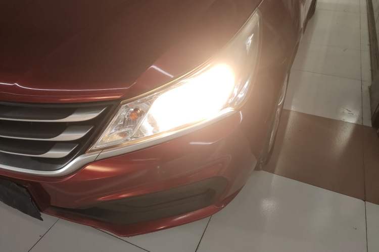 Used Baojun 310 2016 1.2L manual Comfort trim level
