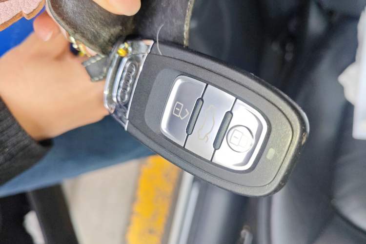 Used Audi A6L 2014 30 FSI Comfort Model