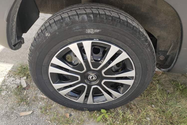 Used Dongfeng NAMMI EX1 2021 Quality Edition Right Rear Wheel Hub