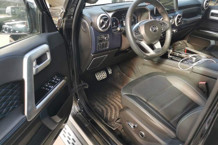 Used BAIC Off-Road BJ40 2019 PLUS 2.3T Automatic Four-Wheel Drive Premium Edition China VI
