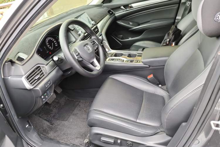 Used Honda Accord 2018 Rui Hybrid 2.0L Rui Ling Edition China VI
