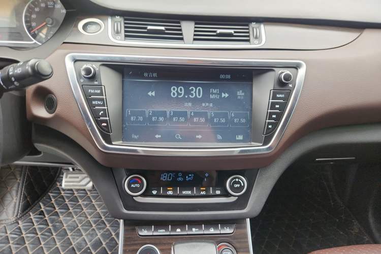 Used Land X7 2015 2.0T Panoramic Flagship Edition
