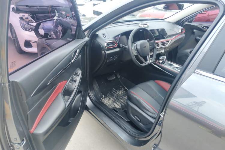 Used CHANGAN OSHAN X5 2021 1.5T DCT Flagship Edition Driver Seat