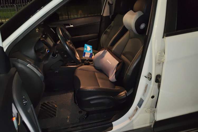 Used Hyundai ix25 2015 1.6L Automatic Two-Wheel Drive Smart GLS Trim