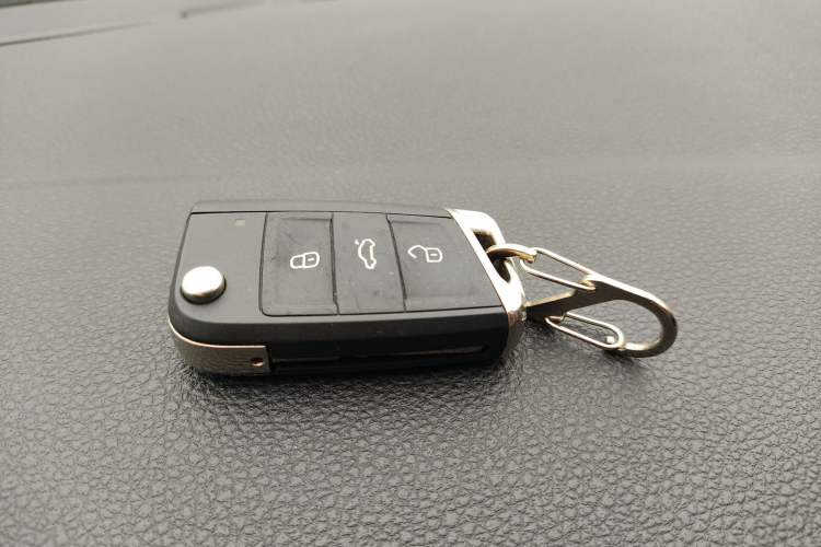 Used Volkswagen Lavida 2019 280TSI DSG Comfort Edition China VI standard Vehicle Key