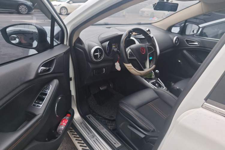 Used BYD Yuan 2017 1.5L Automatic Cool & Connected Model