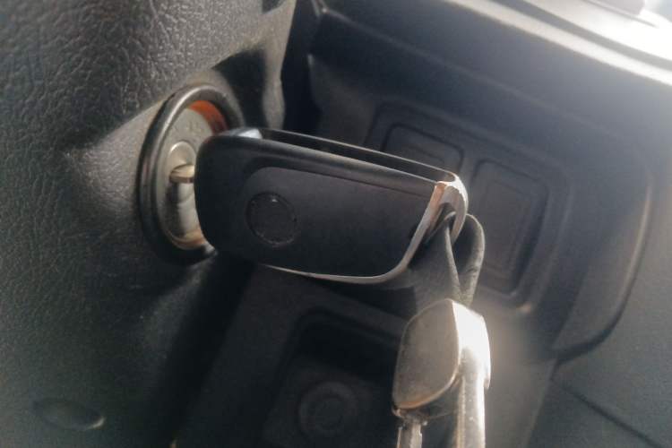 Used Leopaard Heijingang 2013 2.2L Manual 4x4 Standard Edition Vehicle Key