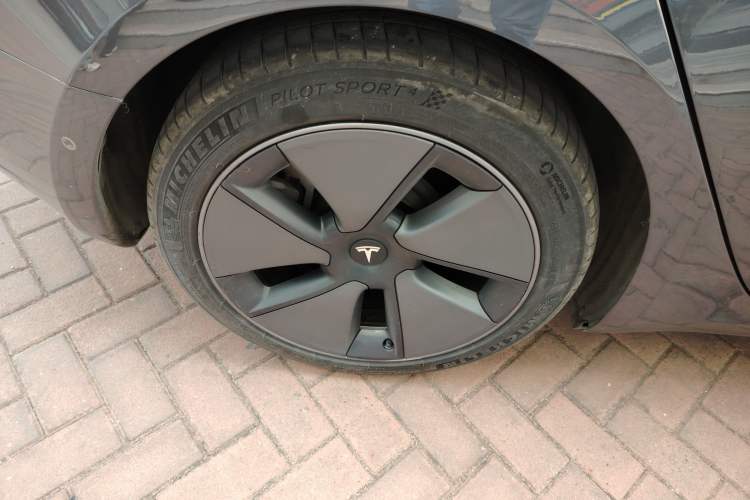 Used Tesla Model 3 2021 Revised Version Standard Range Rear-Wheel Drive Upgraded Edition 3D1 Right Rear Wheel Hub