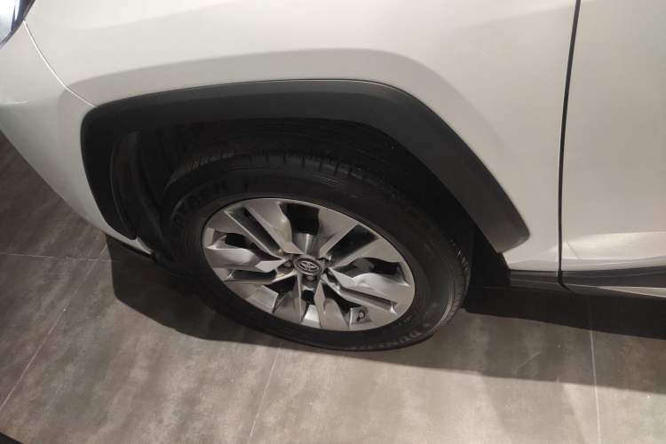 Used Toyota Wildlander 2020 2.0L CVT 4x4 Luxury Edition