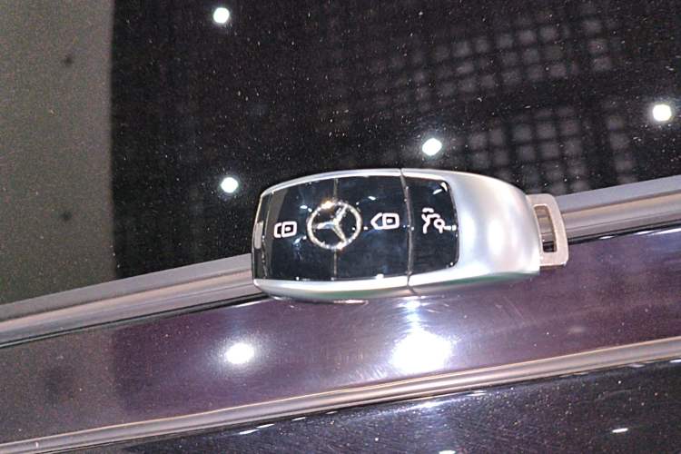 Used Mercedes-Benz E-Class New Energy 2022 Restyled E 350 e L Plug-in Hybrid Sedan