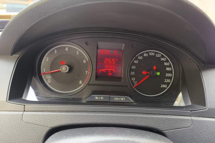 Used Volkswagen Santana 2021 1.5L Automatic Fashion Edition Odometer Close Up