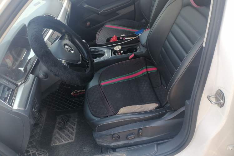 Used Volkswagen Lamando 2019 280TSI DSG Comfort Edition China VI standard Left Front Seat